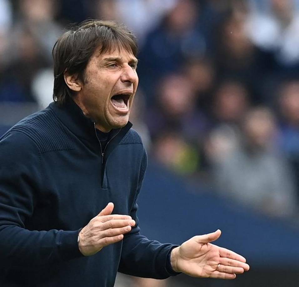 En el Tottenham han señalado de que están convencidos que Antonio Conte seguirá al frente del club pese a los rumores que lo colocan en la órbita del PSG: “En realidad, no hay muchos trabajos disponibles en este momento. Sé que el del PSG podría estar disponible, pero no sé si eso le interesará porque es casi ganar la liga todos los años”, dijo el dueño de los Spurs.