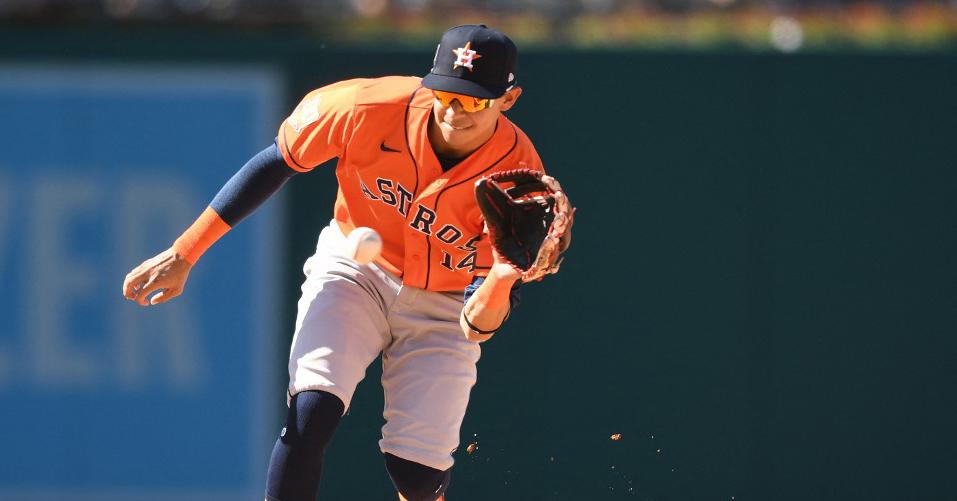 Mauricio Dubón hizo su debut con los Astros de Houston