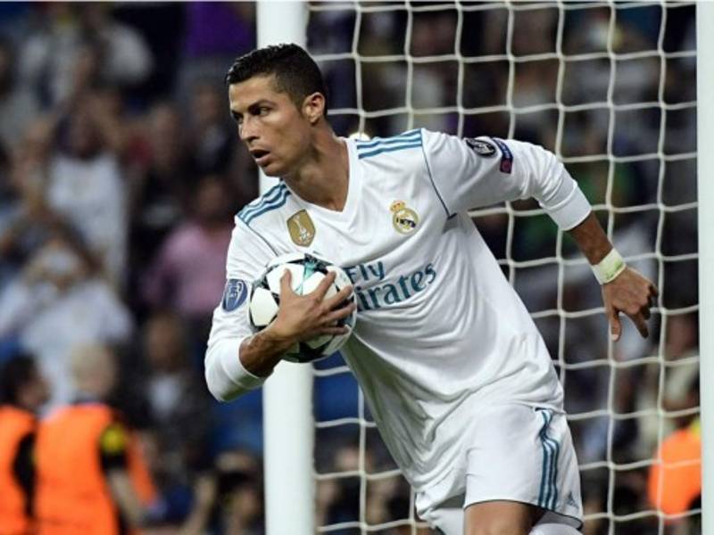 Cristiano Ronaldo marcó un doblete para la victoria del Real Madrid ante el APOEL Nicosia. Foto AFP