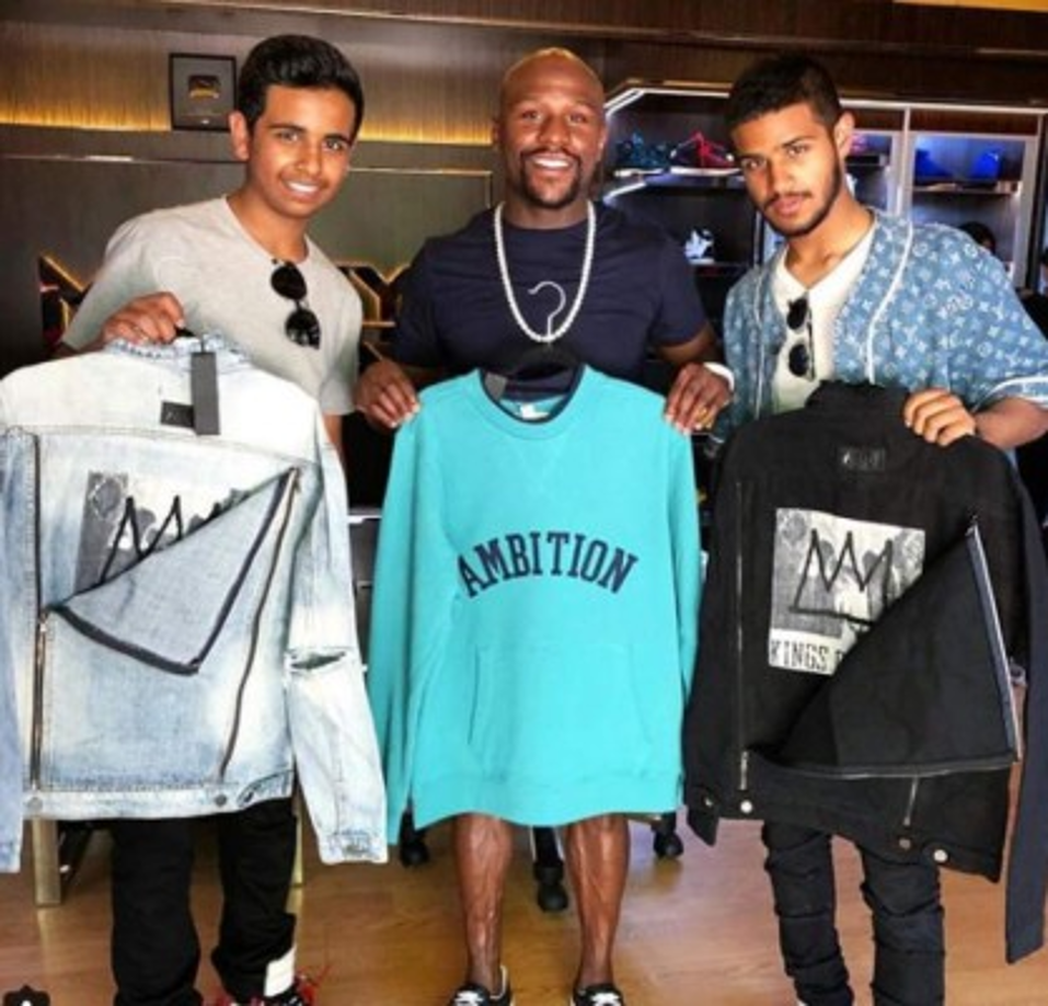 Rashede es ampliamente conocido como el “niño más rico de Dubai”. En solo unos años, ha acumulado cerca de un millón de seguidores en su perfil de Instagram.