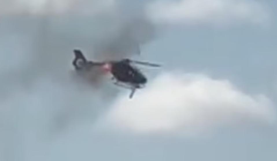 Cuatro hospitalizados por la caída de un helicóptero sobre edificio residencial en Florida