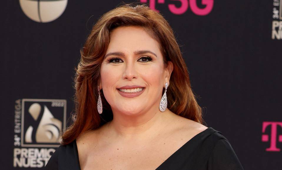 Durante varios años, Angélica Vale había enfrentado sobrepeso, hasta que hace un año encontró a una ginecóloga-endocrinóloga que le ha ayudado a perder varias libras con atención médica especializada y una alimentación adecuada.