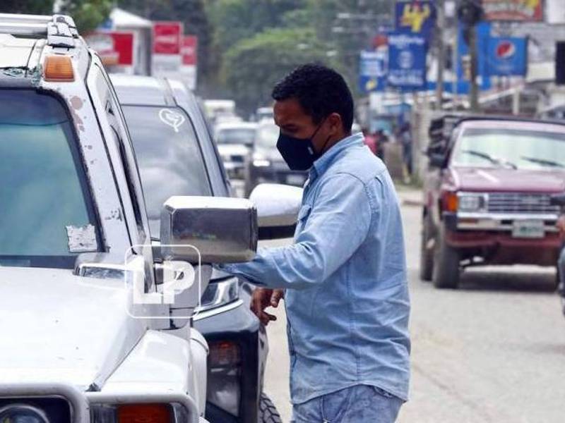 “Rambo” de León cuenta con 42 años de edad.