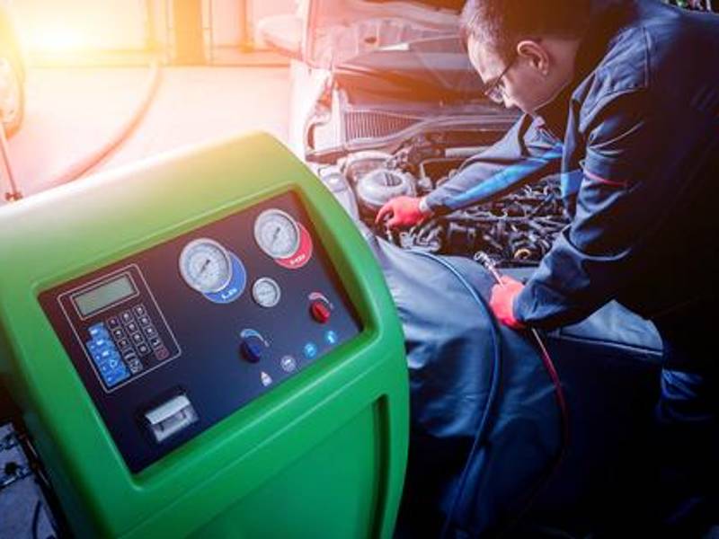 Lleva periódicamente tu auto a revisión al taller mecánico de tu preferencia.