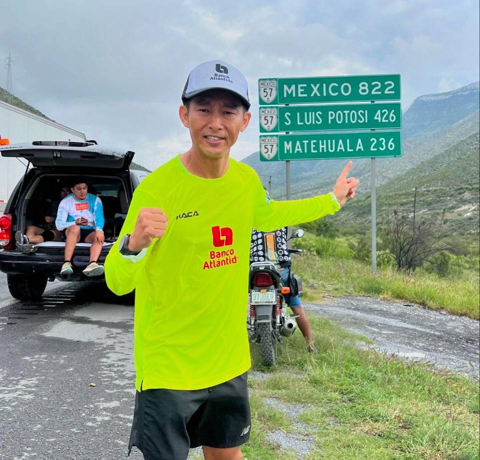 ”Recupérate y cuando te sientas listo, sigue adelante. Escucha a tu cuerpo cuando te pida detenerte. Honduras te apoya”, escibió la cantante hondureña Karli Ortega a Shin Fujiyama.