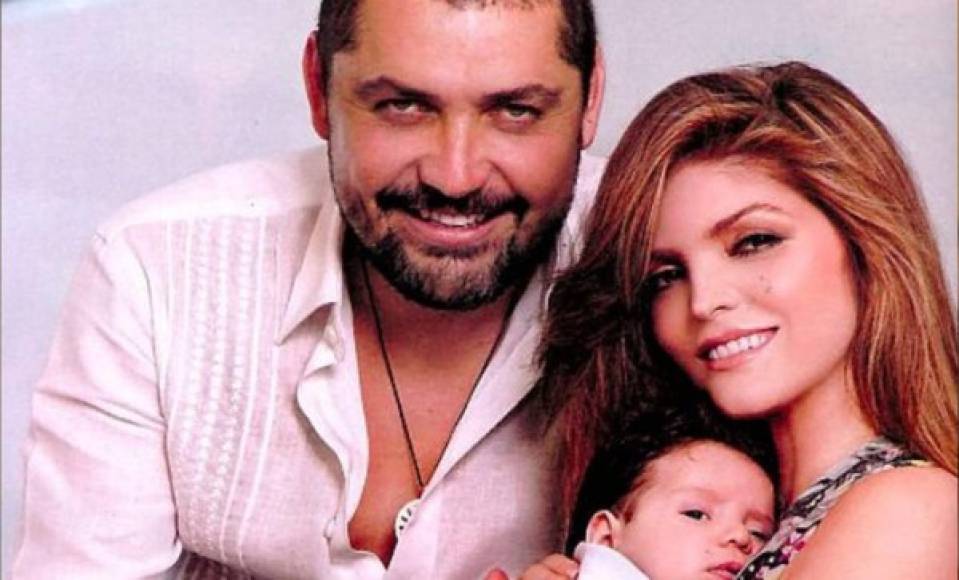 También estuvo en el centro de la polémica por haber procreado con la cantante mexicana Ana Bárbara a su hijo Jerónimo 'producto de una hermandad' que les unía.