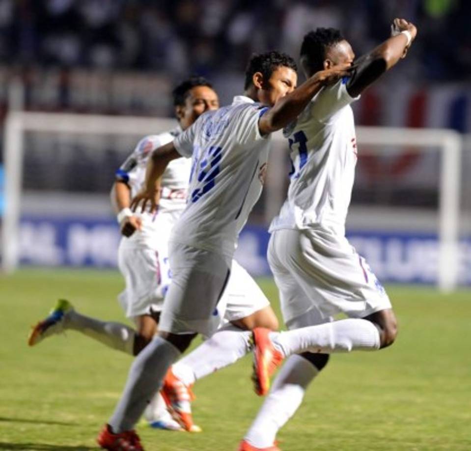 Romell Quioto celebrando su golazo.