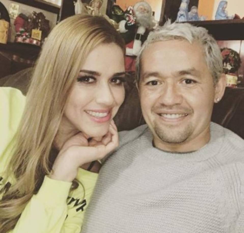 'Sí, yo estoy muy contenta. Muy bien, muy a gusto', en referencia a su relación con 'Parejita' López.