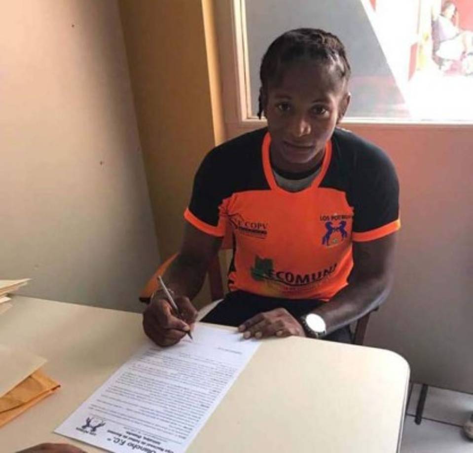 Enil García: El experimentado defensor hondureño juega en Los Potros de Olancho en el Ascenso.