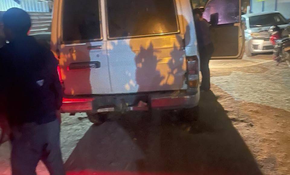 El equipo de Medicina Forense fue notificada en la madrugada de la muerte de una mujer en el barrio Cabañas de San Pedro Sula.