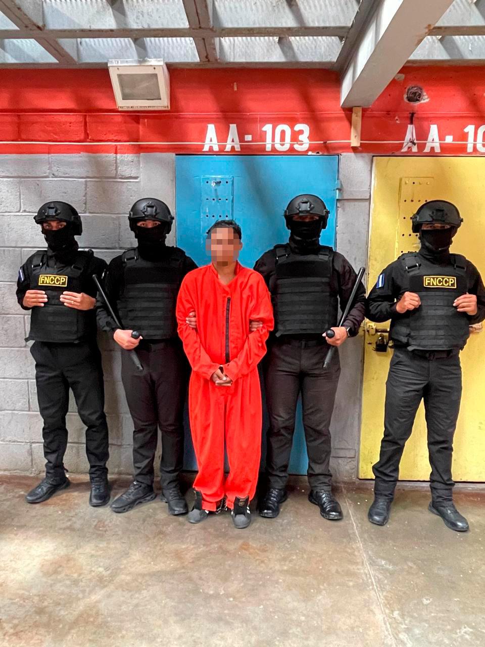 Endurecen régimen carcelario: suspenden visitas y aíslan a acusados de terrorismo