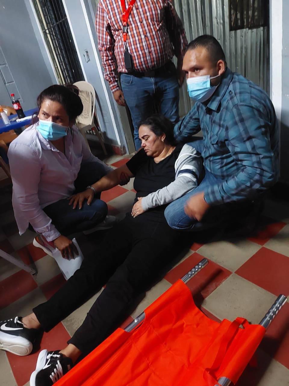 Días atrás, Rosa Bonilla sufrió un ataque de pánico que la mantiene hospitalizada en una clínica privada de Tegucigalpa.