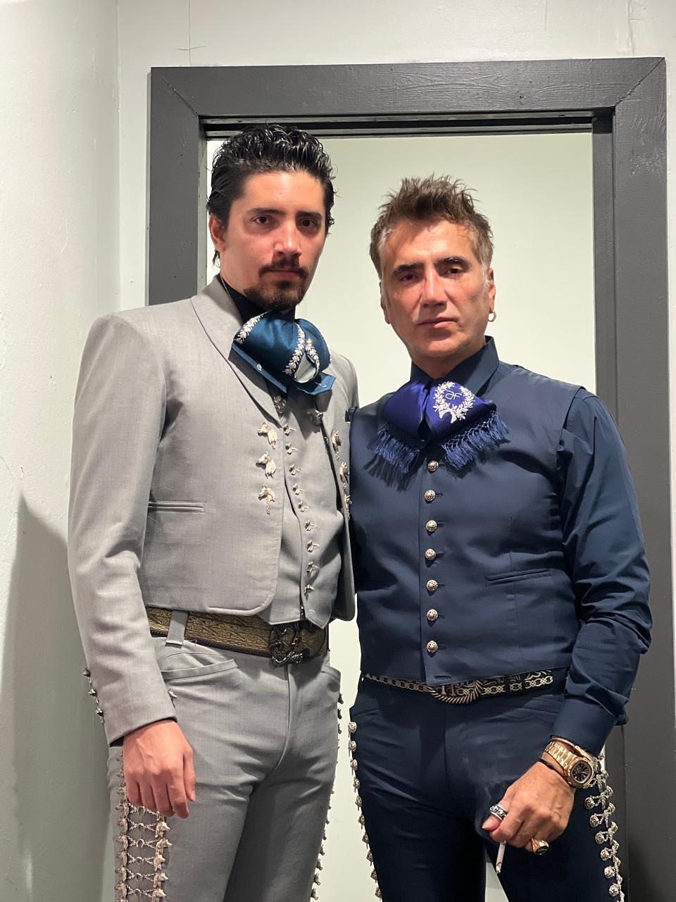 Vicente Fernández Jr. reacciona a críticas por incluir a Nodal y Ángela
