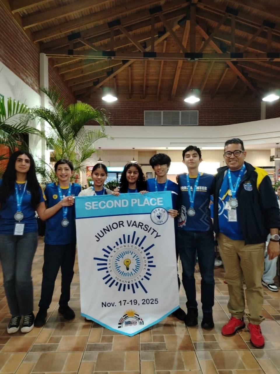 Equipo Junior Varsity: Subcampeones 2025.