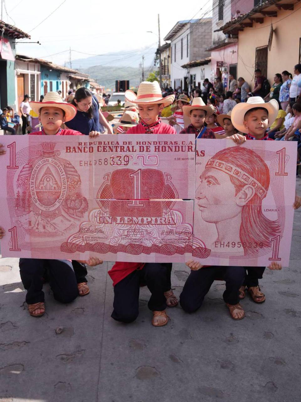 Gracias es el epicentro de la Identidad Nacional, justamente, en el marco de las fiestas en honor al Indio Lempira es que julio se llena de fiesta, sabor y cultura.