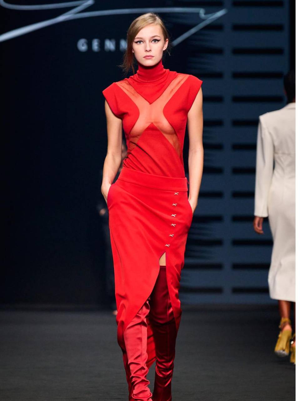 Looks en color rojo para salir a celebrar este fin de semana