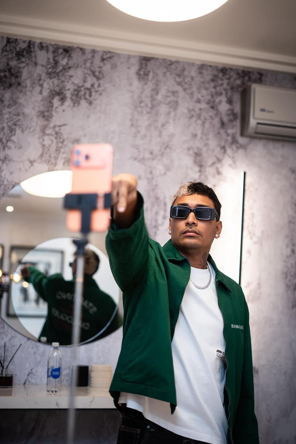 Supremo estrena video musical junto a Joao Ferreira y Andro SKRT: Pa' mover el bote