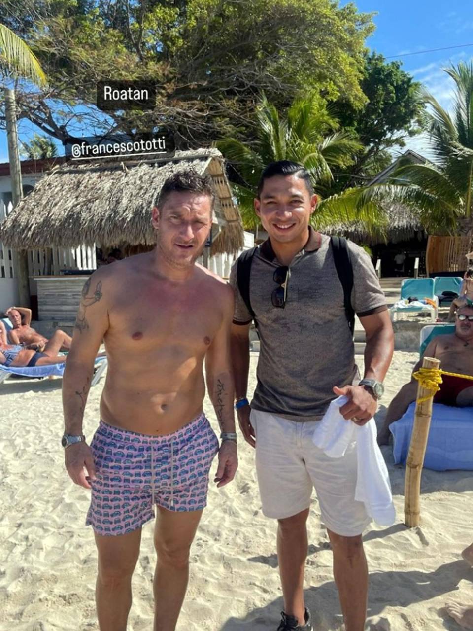 Emilio Izaguirre compartió la fotografía en sus cuenta de Instagram.