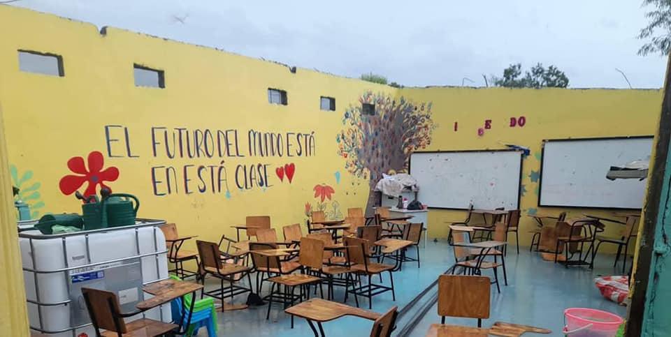 Se derrumba escuela en Comayagua con alumnos en su interior