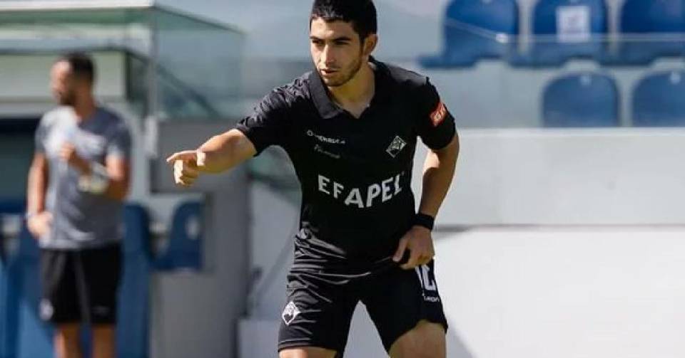 Jonathan Rubio marca golo pela Académica de Viseu FC na segunda divisão portuguesa