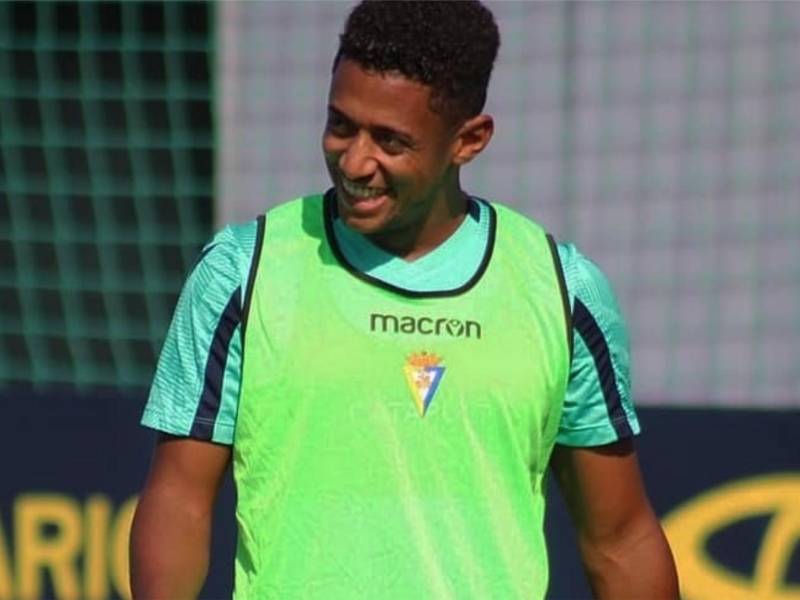 Antony Lozano se ha recuperado de su lesión y apunta a su titularidad contra Barcelona.