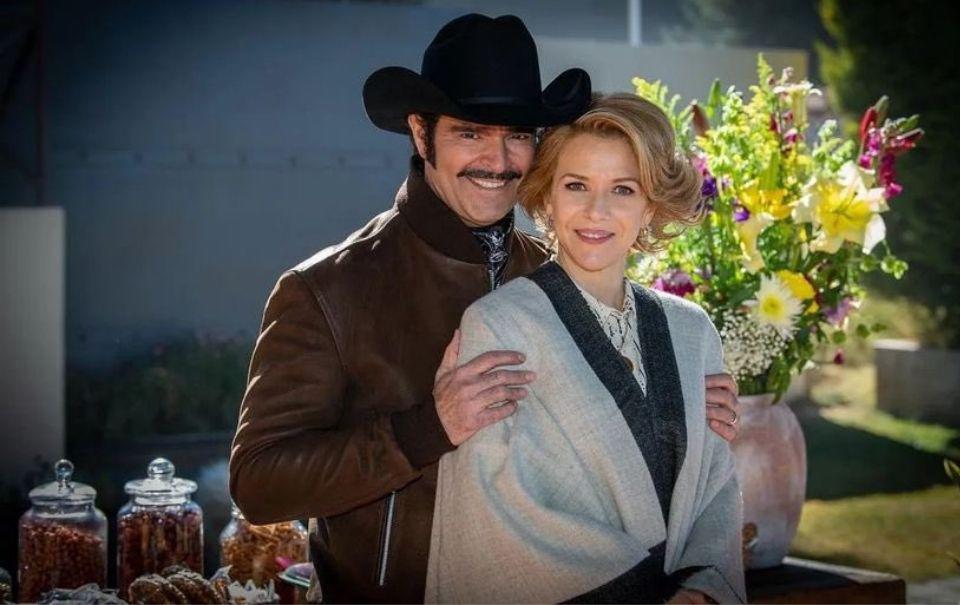 Televisa gana amparo para transmitir la serie sobre Vicente Fernández