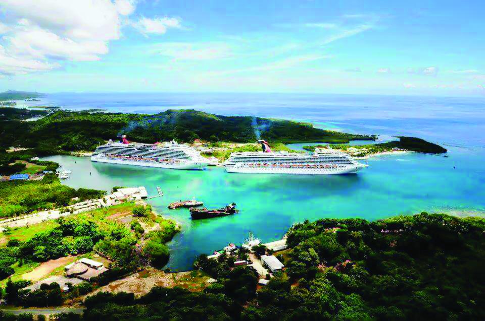 Firman convenio para frenar turismo sexual en Roatán