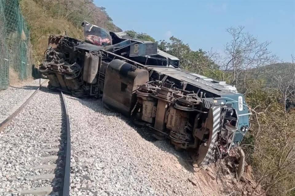 Tragedia en México: al menos 13 muertos y 98 heridos tras descarrilamiento del Tren Interoceánico