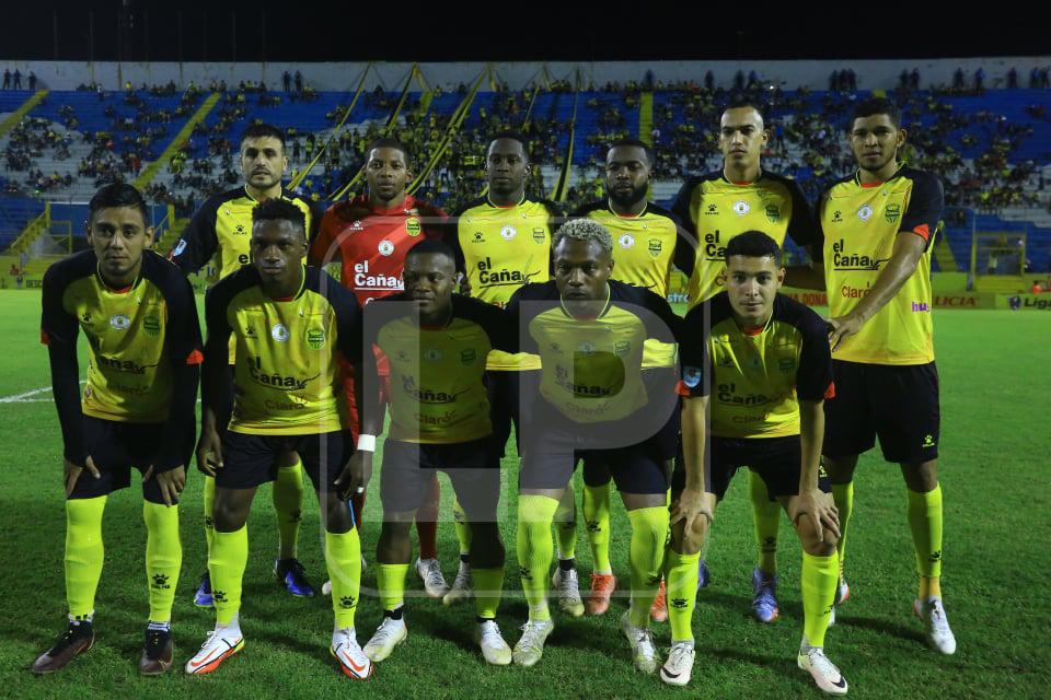 Real España y su alineación titular que mandó a la cancha Héctor Vargas ante Honduras Progreso.