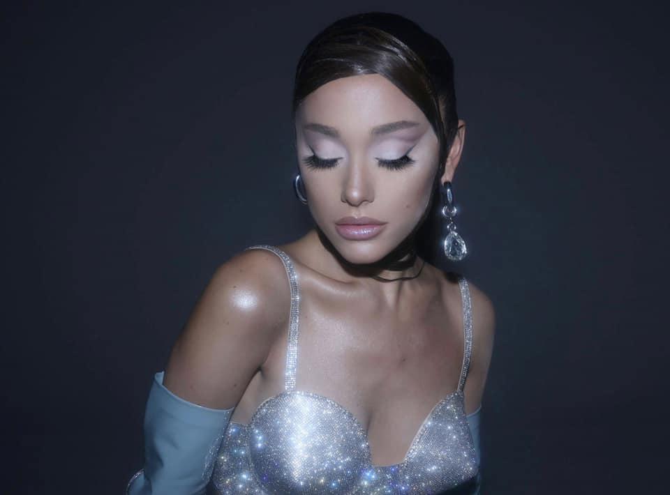Ariana Grande crea nuevo Instagram, ¿pista de próximo disco?