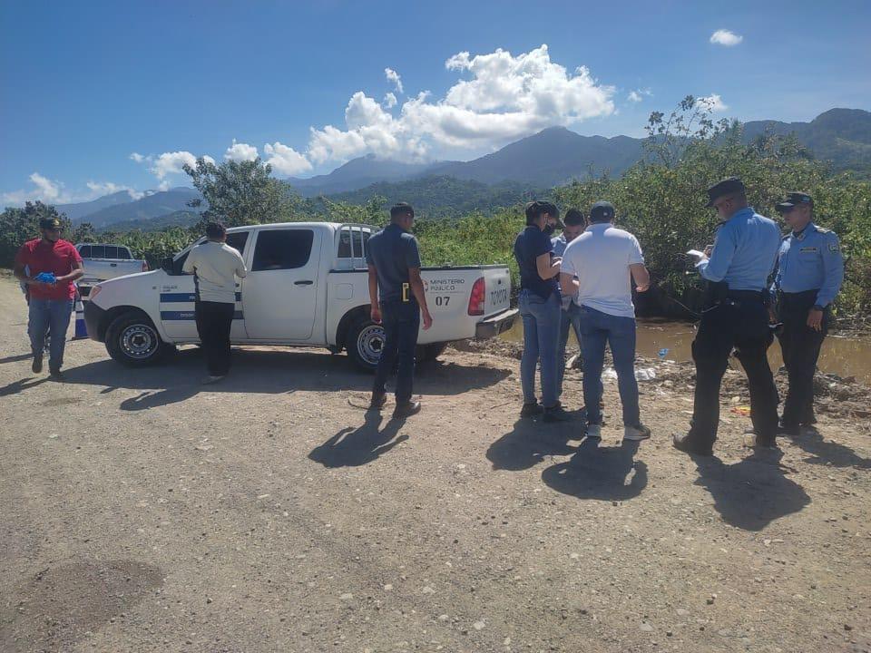 Atado de pies y manos hallan cadáver de un garífuna en La Ceiba