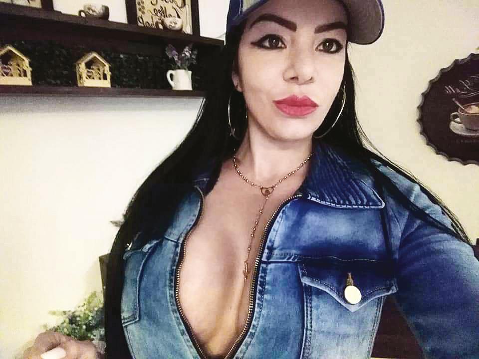 Ordenan protección para abogada que mató a maestra