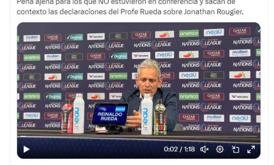 En redes sociales también estalló una polémica ya que sacaron de contextos unas declaraciones de Reinaldo Rueda sobre Jonathan Rougier. La periodista Jenny Fernández aclaró todo.