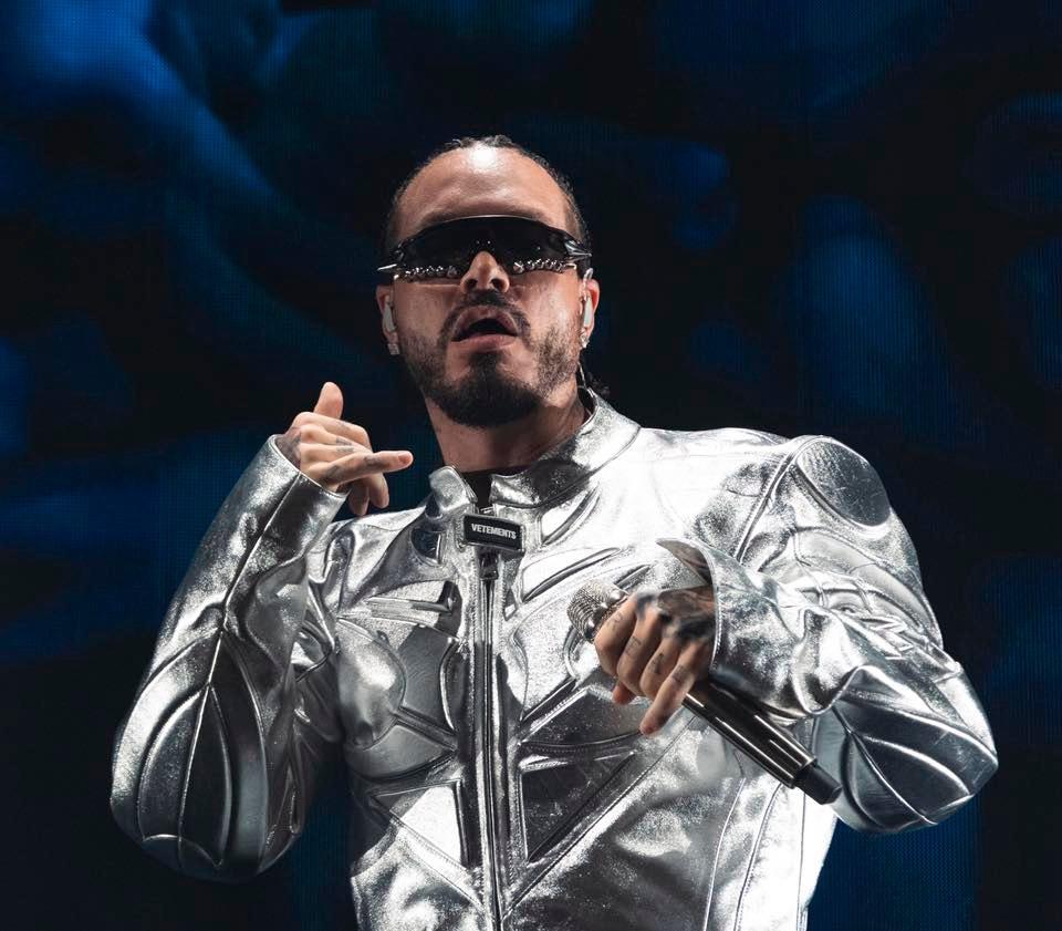 J Balvin: “Cuando lidias con la ansiedad o la depresión, puedes sentirte solo