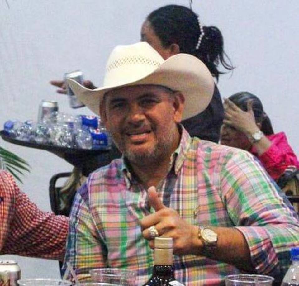 Napoleón Zelaya Bonilla recién había inaugurado su negocio de car wash en la 19 calle del barrio Las Flores, de San Pedro Sula.