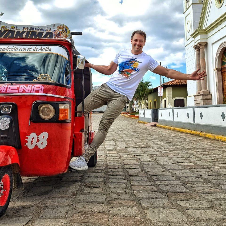 Los presentadores más guapos de la televisión hondureña
