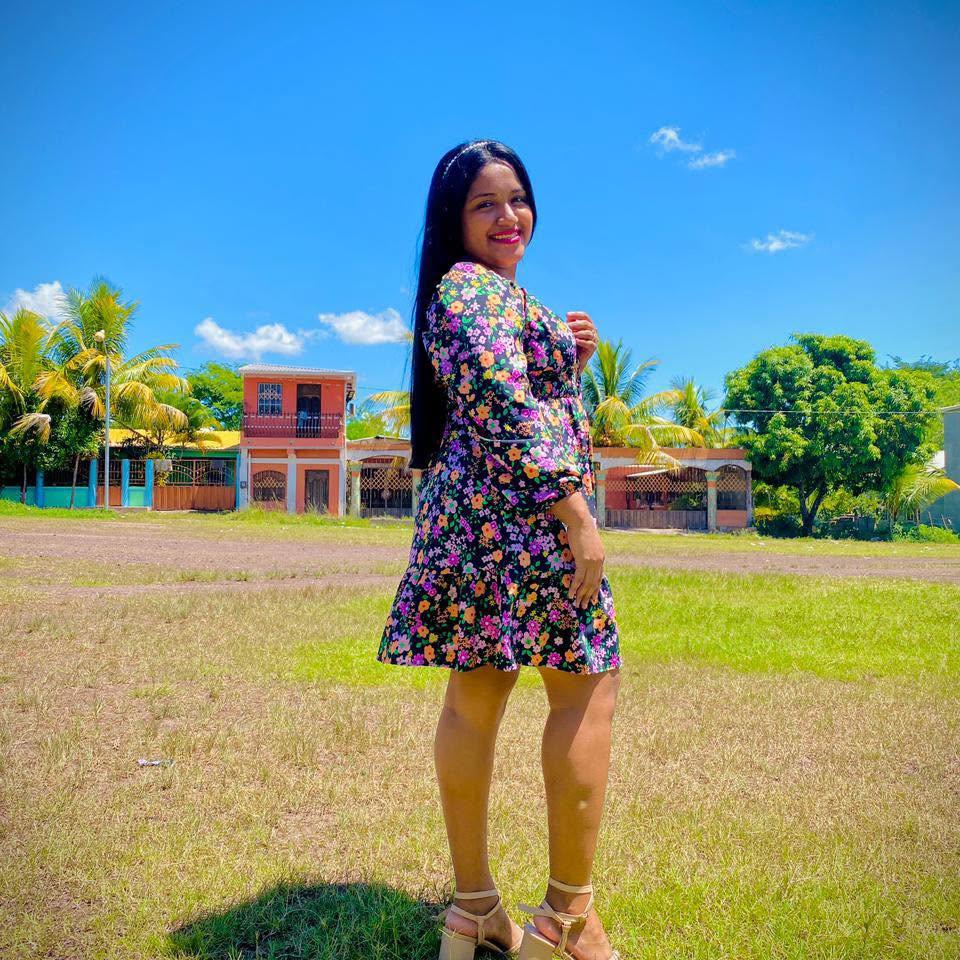 Keyssy regresaba de la escuela con su hijo y murió tras choque con rastra en Juticalpa