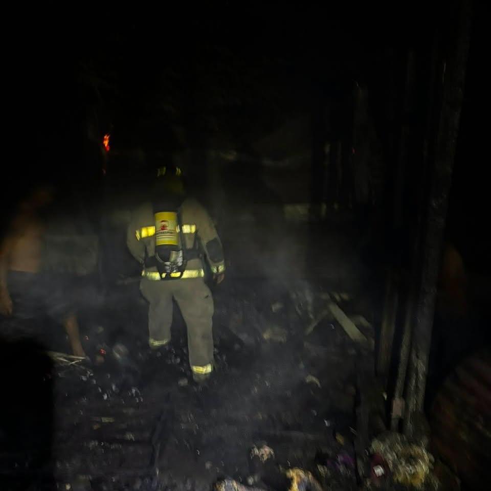 Por miedo, le metía candado a la puerta por dentro: víctimas de incendio no habrían podido salir de vivienda