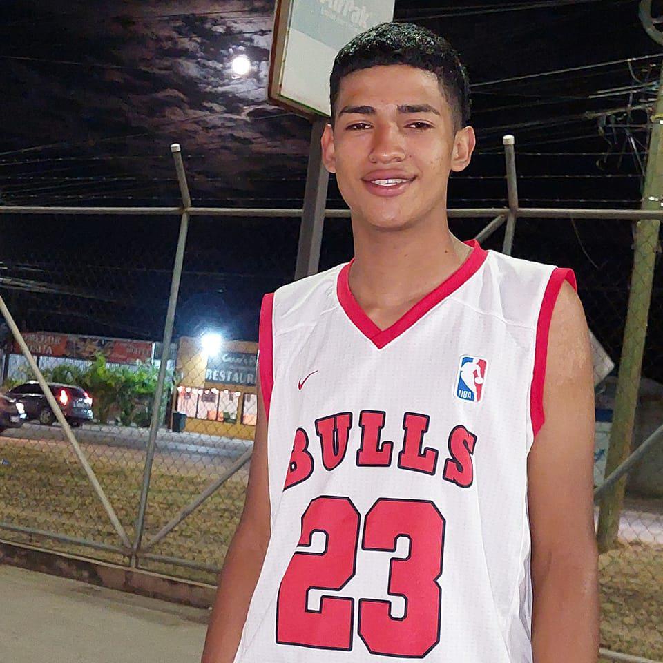 Identifican a los jóvenes que murieron en accidente de moto en Juticalpa