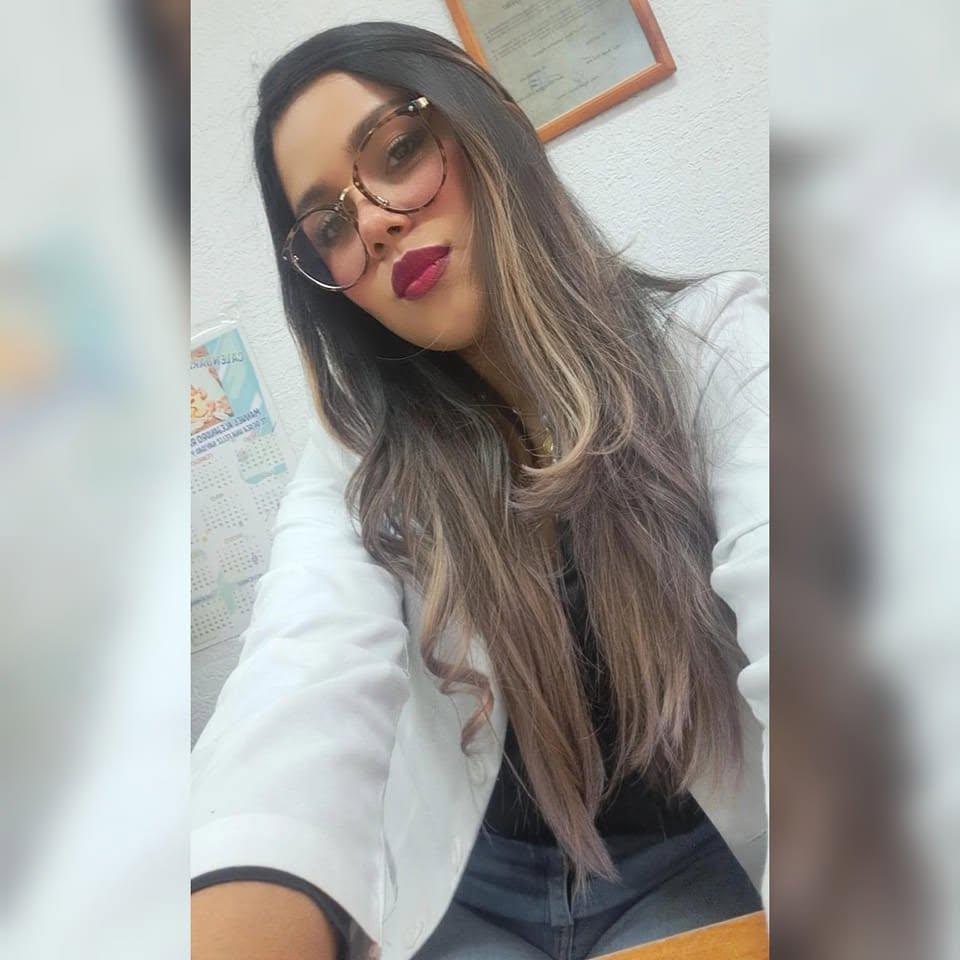 Querida doctora muere tras aparatoso accidente; conductor huyó del lugar