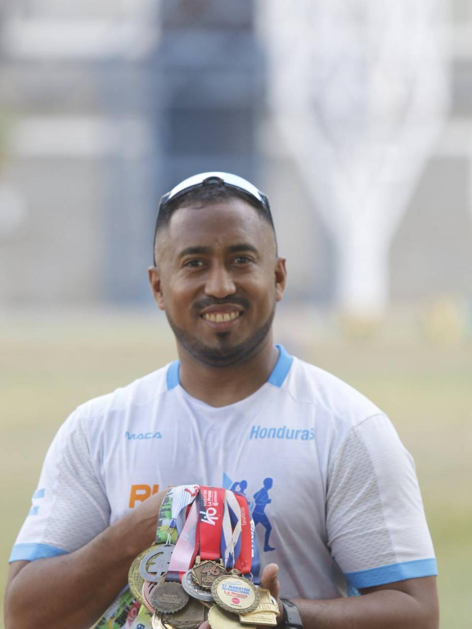 García también es “coach” de un grupo de corredores en San Pedro Sula y cuenta con su propio gimnasio.