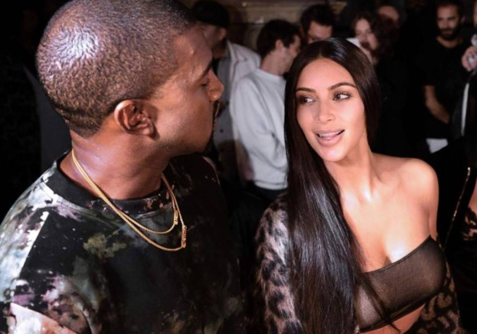 Seis años después, la situación ha cambiado mucho. Kim Kardashian ahora posee 780 millones frente a los mil 300 millones de Kanye West.