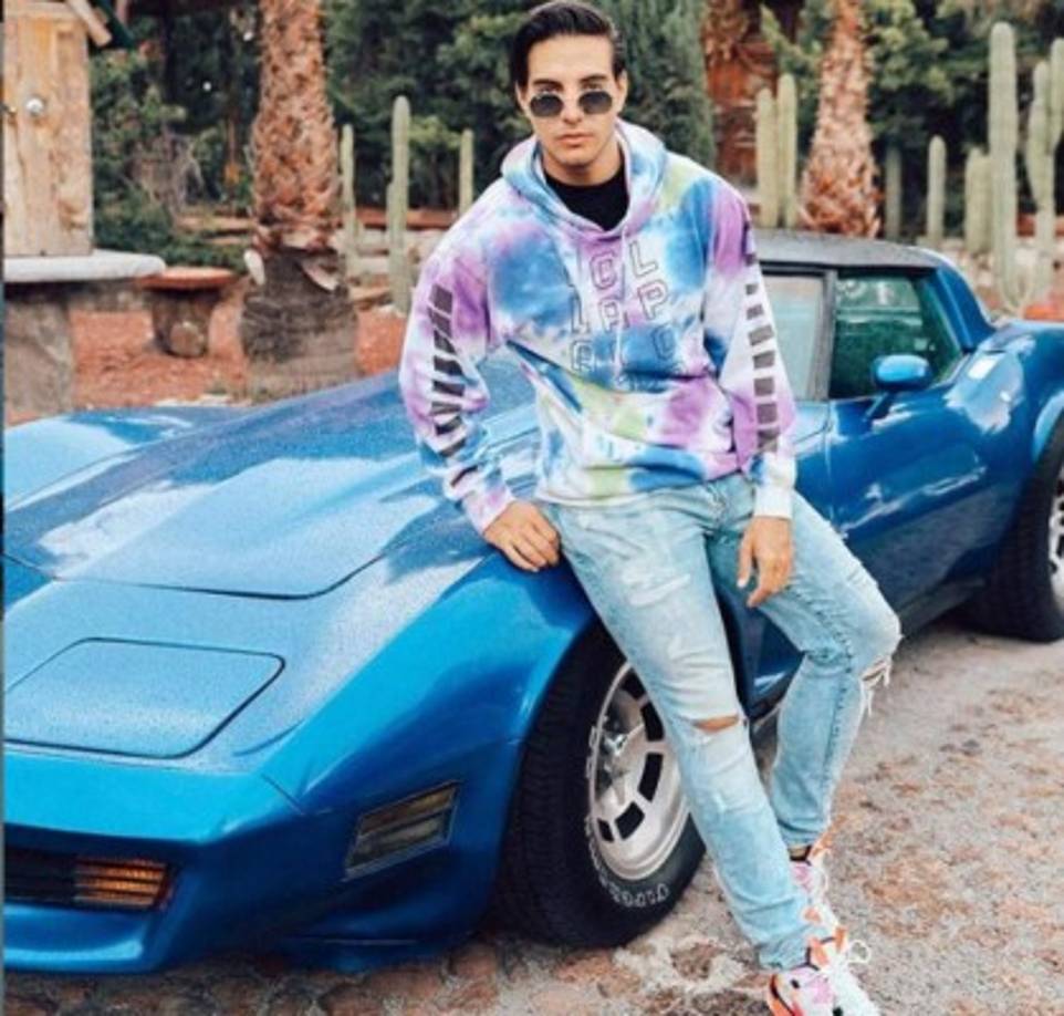 Vadhir ha participado en varias películas mexicanas, pero la critica he mencionado que dichos proyectos carecen de calidad y rigurosidad artística; por lo que, no han dejado bien parado al actor.<br/>