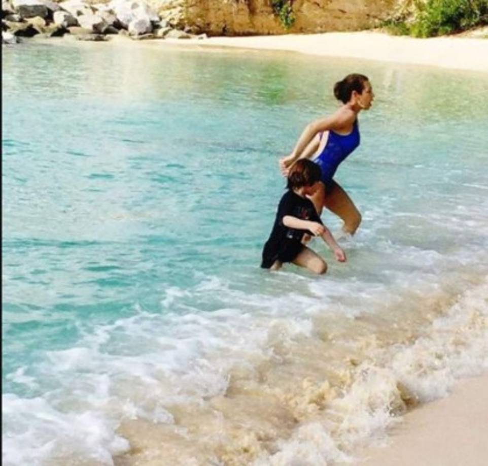 Sabrina Sakaë Mottola Sodi ya tiene 12 años de edad y Matthew Alejandro cumplió recién los ocho años.