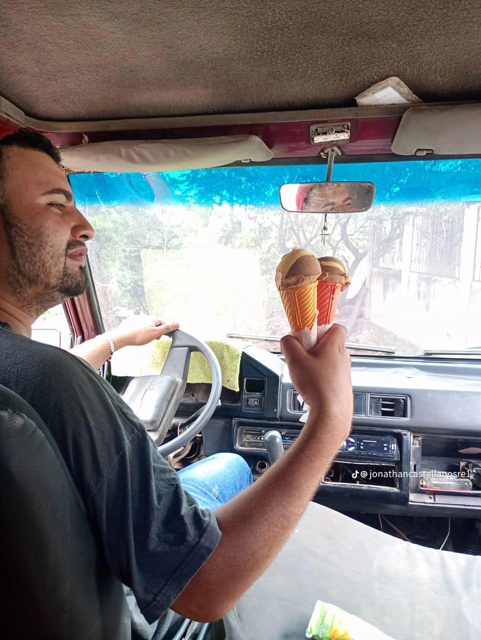 Así era Jonathan Reyes, el conductor de rapidito que murió en el sector de Cofradía