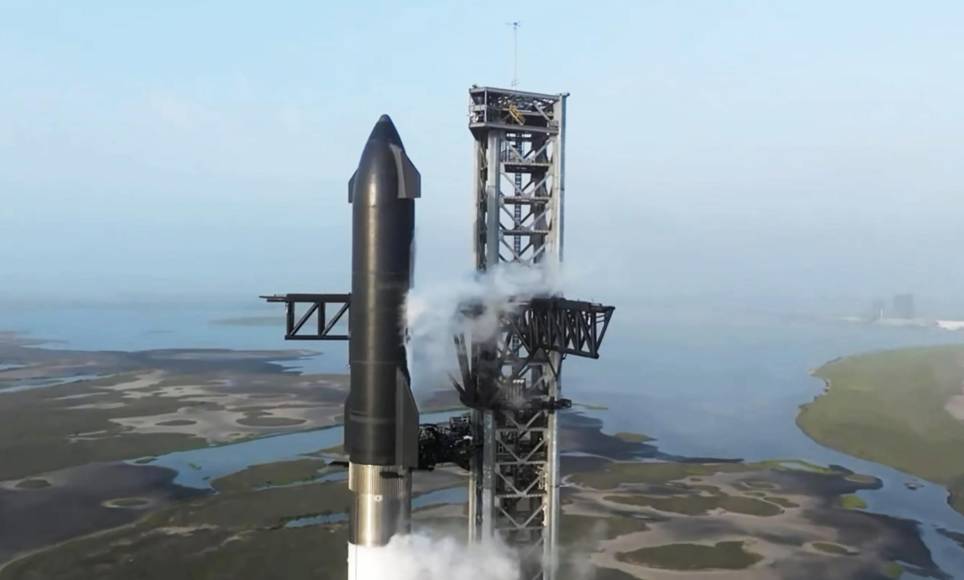 <b>Starship</b> debe poder llevar hasta 150 toneladas de carga en órbita. En comparación, el cohete Falcon 9, también de SpaceX, solo puede transportar poco más de 22 toneladas a la órbita terrestre baja.
