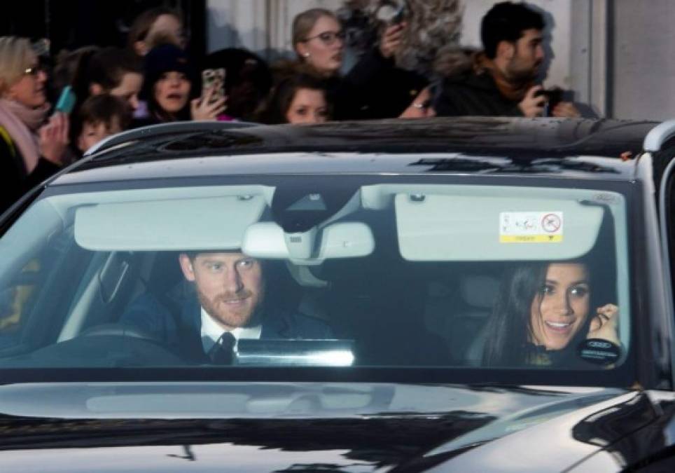 Cabe destacar que este es el primer año en el que Meghan asiste como esposa de Harry, el año pasado se hizo una excepción sin precedentes cuando fue invitada al evento reservado exclusivamente para miembros de la familia real.