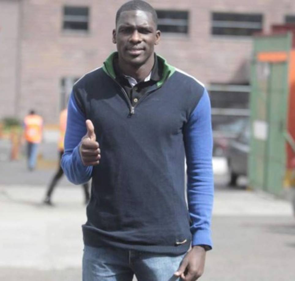 Javier Estupiñán: El delantero colombiano se estaría convirtiendo en las próximas horas en el flamente fichaje del Parrillas One de la segunda división de Honduras.