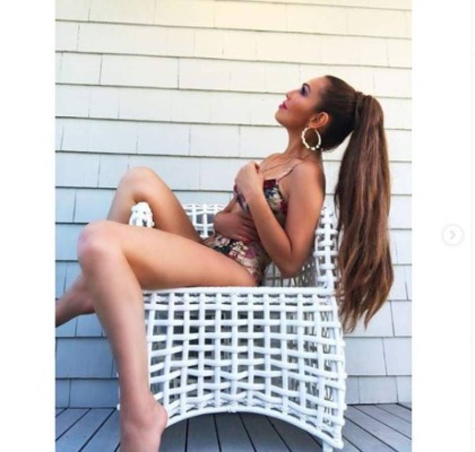 La cantante y actriz parece que no le ha pasado el tiempo.