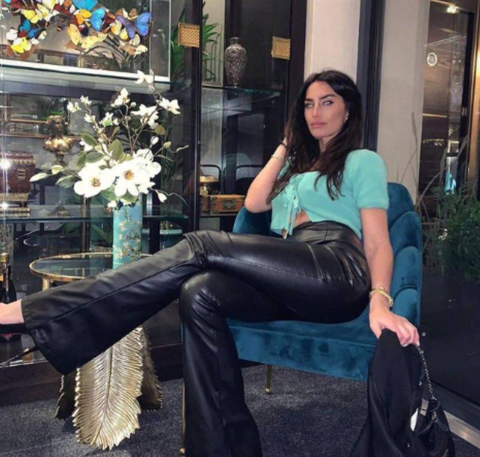 A pesar de haber compartido unas vacaciones familiares con su esposa Annie, el defensor de los Ciudadanos enfrentó la negativa de su pareja al intentar mudarse nuevamente a una de sus residencias.